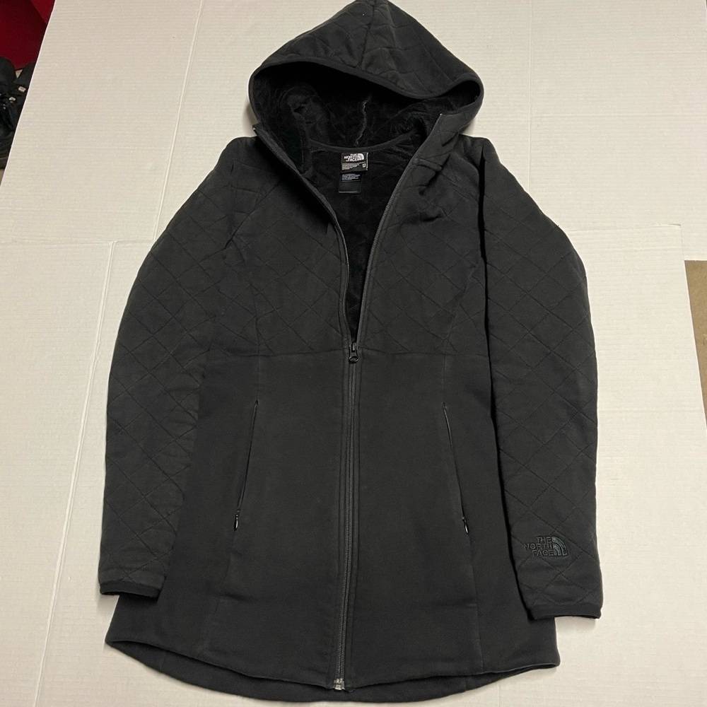 The North Face Women’s XS Black Quilted Zip-Up Hooded Jacket